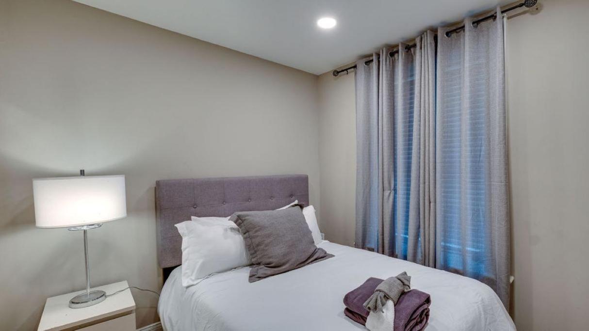 Apartamento 4 Bedroom Beauty Steps From The River